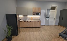 Big Studio Apt.On Liberty Square